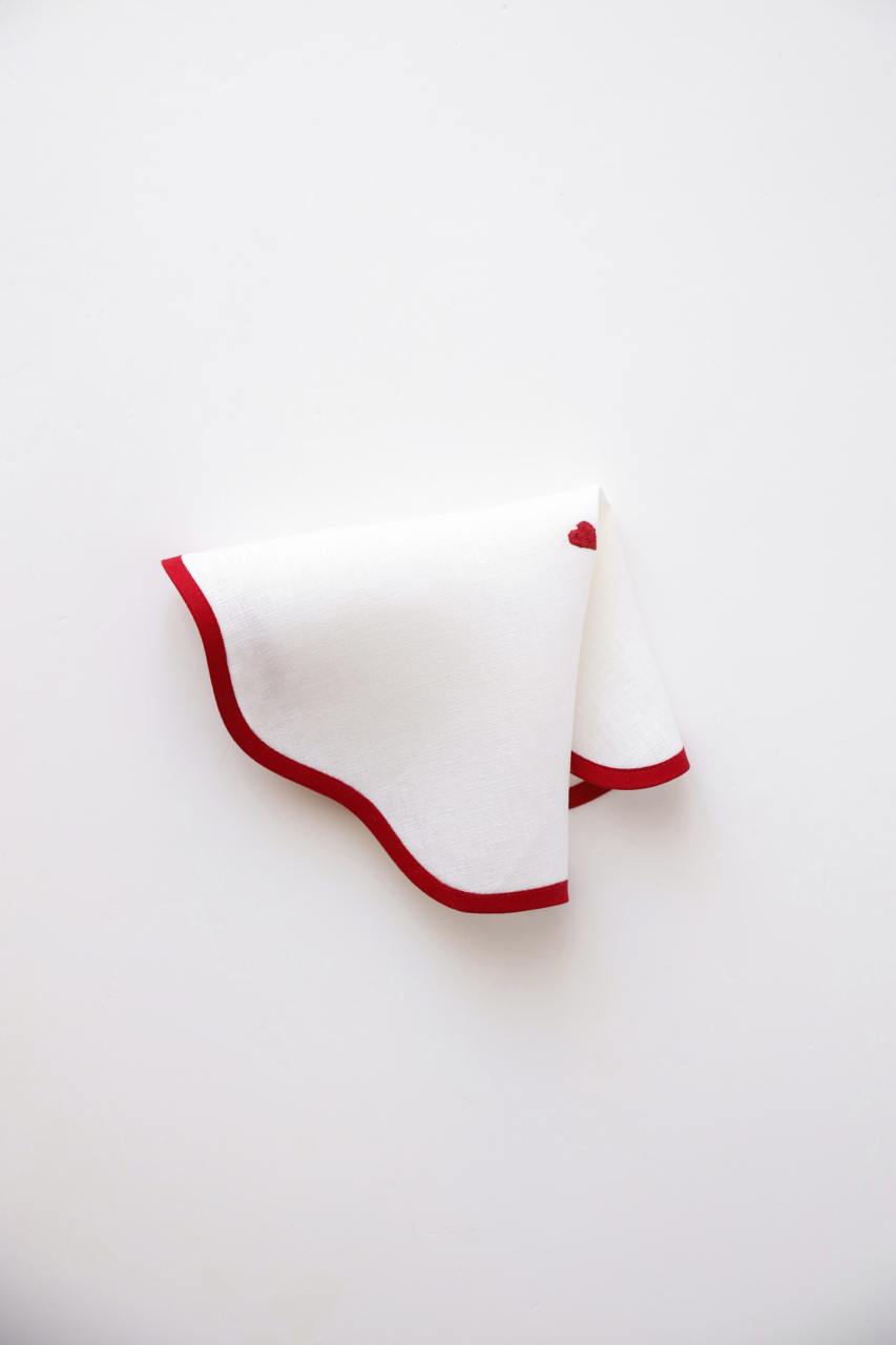 Fine Heart Linen Napkin Set