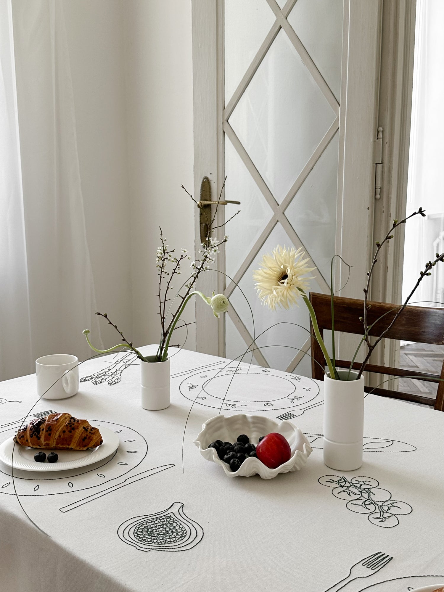 Скатертини на стіл